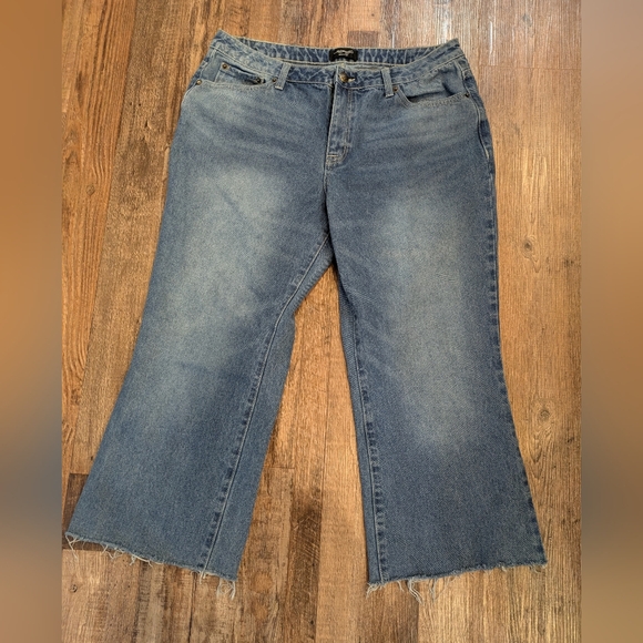 Ed Hardy Y2K Baggy Multi Tattoo Cropped Jeans Heart Dragon Tiger Snake Koi Sz 32 - Picture 2 of 14